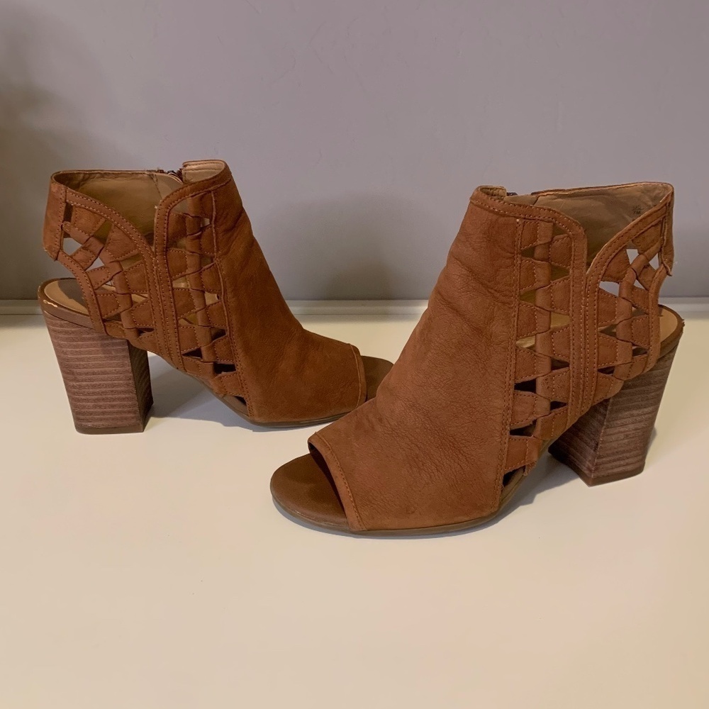 FRANCO SARTO Marty Leather Peep Toe Brown Bootie Size 7